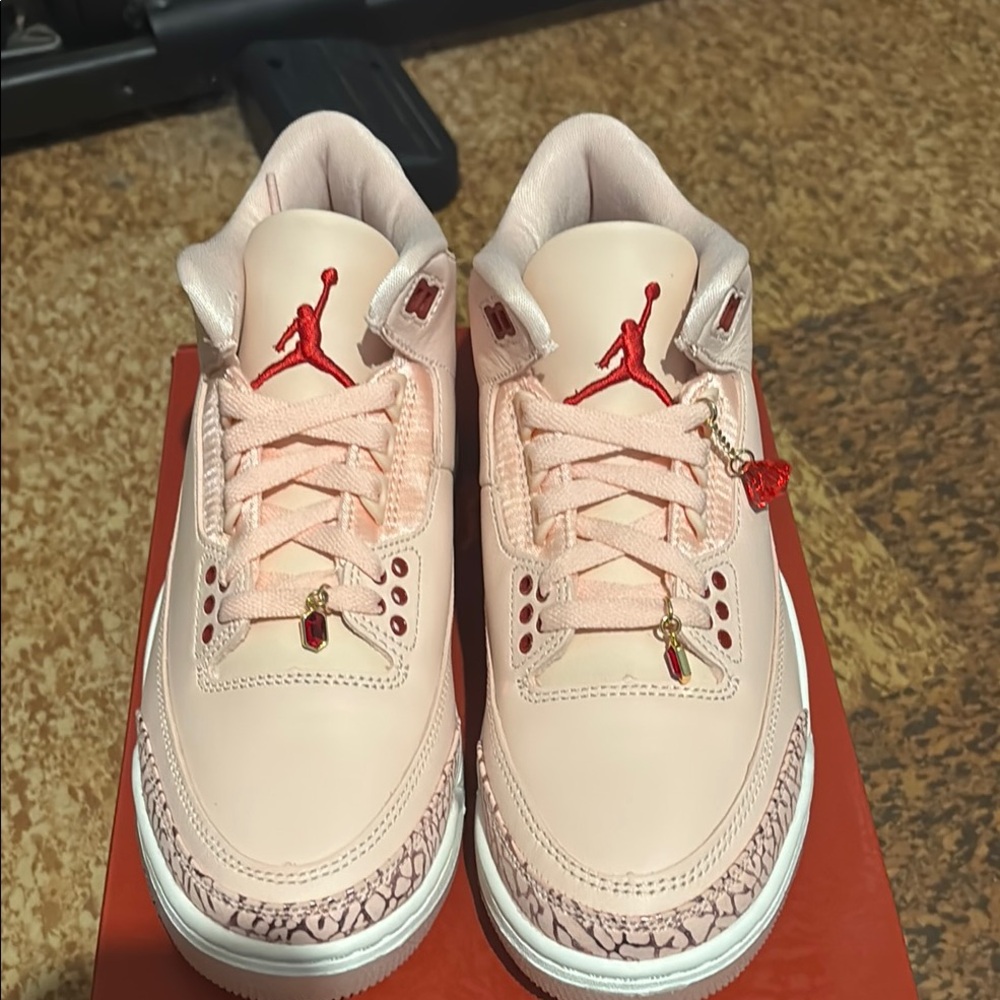 Women’s Air Jordan 3 Retro Vday Sneakers size 7.5